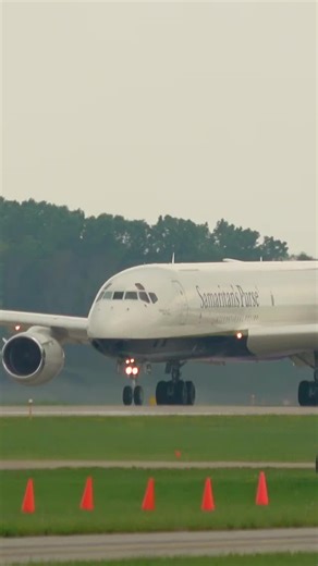 Samaritan’s Purse DC-8: Classic Jets at EAA AirVenture 2021