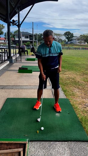 Drill swing hand rotation pointing to the target #golfswingcoach #Hello #golfingworld #golfinglife #StarsEverywhere #golflessons #golfing #golfcoaching #golfswings #golfswingtips | Golf Pampanga PH