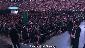 Caps, gowns, and countless memories, all captured in a flash.⚡ Ready for Commencement day 2! Tune into the live stream: csus.edu/events/live #SacStateGrad 🎓🐝🎉 🎥 Sacramento State/Rob Neep | Sacramento State