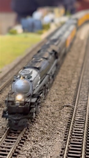 Running my Kato N scale collection at the Harrisburg Train Show