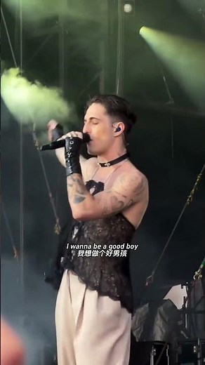 “I wanna be your slave”#现场版live #iwannabeyourslave #maneskin
