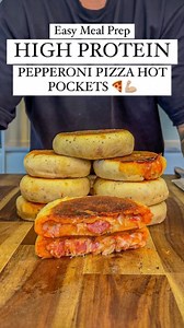 High Protein Pepperoni Pizza Hot Pockets🍕💪🏼 Easy Meal Prep!🔥 👨‍🍳 @_aussiefitness (Macros: Per Hot Pocket - Recipe Makes 8) 280 Calories 29gC | 6gF | 25gP Ingredients: 410g Low Fat Greek Yoghurt (Chobani 0.5% Fat Greek Yoghurt) 400g Plain All Purpose Flour (Vetta Smart Plain Flour - can be substituted for self raising flour) 2 Tsp Baking Powder Italian Herb Seasoning, Garlic Powder & Salt 20g Low Fat Cheese (Per Pizza Pocket - Bega 15g Pizza Sauce/Marinara 20g Sliced Mini Pepperoni (Sultan 
