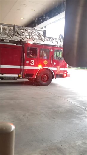 Boston Fire Department Truck 3 Responding to Medical Emergency #short