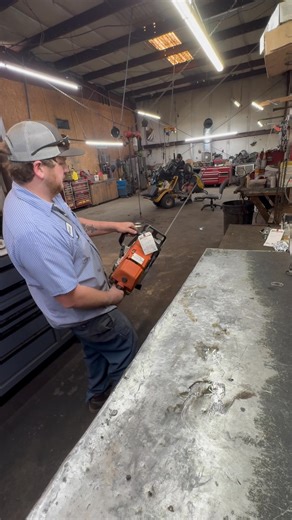 Big Bertha got the new stick #mechanic #stihl #chainsaw #084 #repair #fypviralシ | Michael the small engine guy