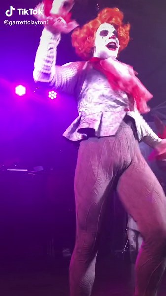 IT: A Musical Parody - Off-Broadway at Chelsea Table and Stage