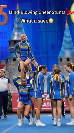 Mind-Blowing Cheer Stunts! #CheerStunts #InsaneSkills #CheerAthlete #HighEnergyMoments #sportswow