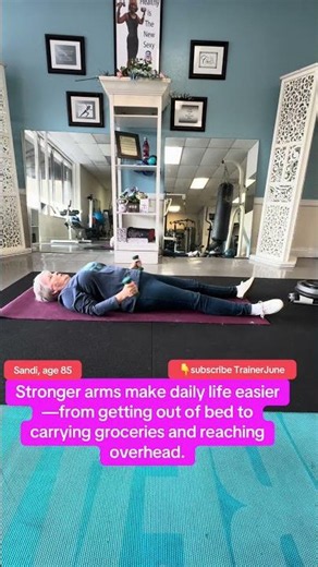80+ Strength Training | Dumbbell Floor Press #seniorfitnesse
