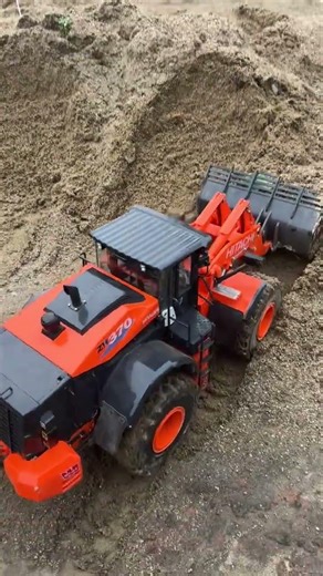 Good helper for shoveling remote control car