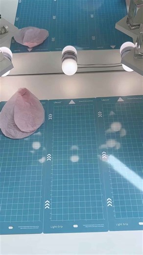 Making giant paper flowers (and tips for your DIY projects!)