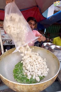 Art of making Kadai Idli | Yum Yum India