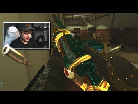 This AK117 Holiday Gunsmith Is ACTUALLY Perfect… 🎄🔥