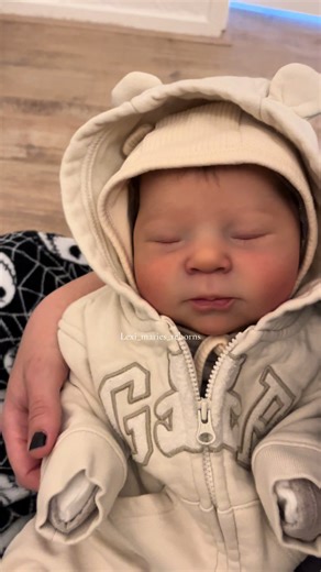 The peace this baby brings me🧸🤍 (Not for sale) #reborn #rebornfyp #reborns #reborncollection #rebornartdoll