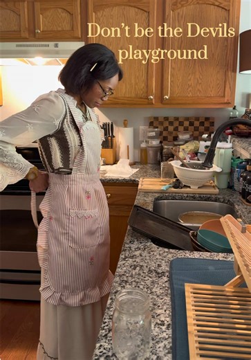 In moments of being overwhelmed , the Devil will tell you that your role as a Godly Wife and Mom is for the Birds. It’s important you remember to be a Bird 🦢 📖 Ecclesiasticus 26:16 As the sun when it ariseth in the high heaven; so is the beauty of a good wife in the ordering of her house. #biblicalwisdom #marriage #momlifeunfiltered #biblicalencouragement #cleaningmotivation
