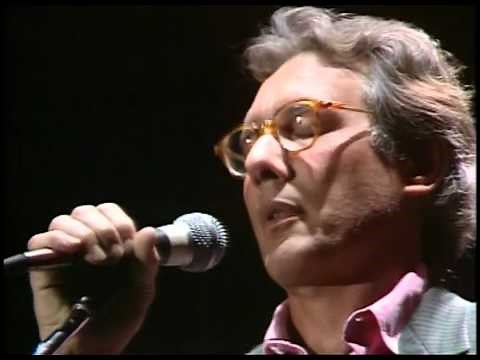 Enzo Jannacci - Quelli che ( Live @RSI 1986)