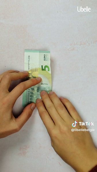 Originele manieren om geld te vouwen: geldslinger
