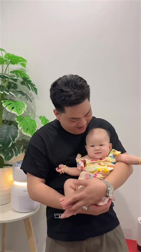 Phòng mới của em bé Dừa Sáp và món quà máy lọc không khí cho trẻ sơ sinh #huynhhaivlog #levoitvietnam #levoitsprout