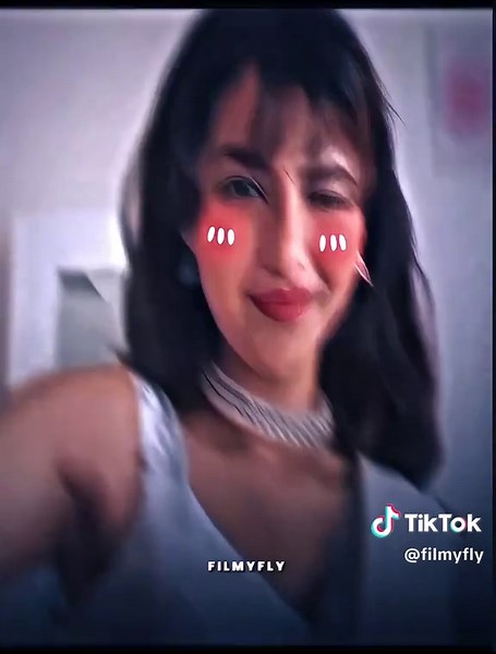 Emotional Love Status and Sad Scenes in Movies