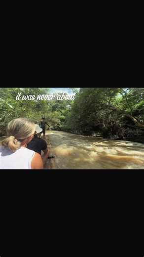 Floating down the Mae Wang River on a handmade bamboo raft 🌿🇹🇭 Definitely one of the more interesting modes of transport we used! #Thailand #MaeWang #BambooRafting #NatureTok #TravelTok