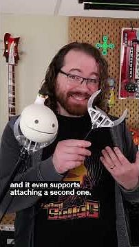 How I use my feet to squeeze Otamatone cheeks.