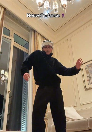 DC: me ! 🙋🏻‍♂️ #beyonce