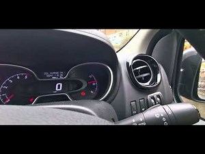 How to reset the Vauxhall Vivaro 2 service light