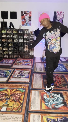 I dont trust you!!! You only listen to ONE genre of music?!?! How?! I do NOT trust you bro. | VI Seconds