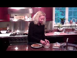 How To Prepare Our Authentic Maine Lobster Roll