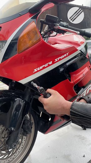 Honda CBR 1000 Maintenance #honda #CBR1000F #topspeedgermany | Topspeedgermany