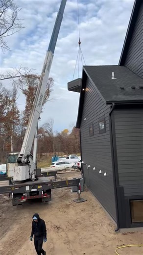 Just another day lifting spirits and spas at Sparkle 🚁 #sparklepoolservicemn #spadelivery #hottubinstallation #backyardgoals #spaszn | Sparkle Pool Service