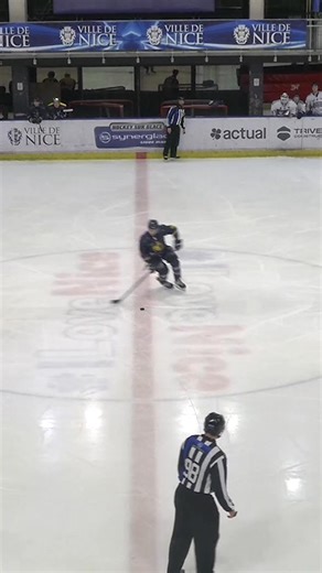 392K views · 1.4K reactions | Quel but d’Hugo Nogaretto sur tir de pénalité  Les Aigles de Nice font tomber les Ducs d’Angers sur le score de 5-3  | Synerglace Ligue Magnus | Facebook