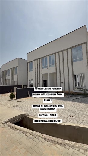 We have constantly delivered the most beautiful communities in Lagos and Capital Loft by Idera Lekki-epe expressway Lagos is not an exception. You can spend the rest of your days in this peaceful, calm and beautiful 3 Bedroom semi-detached house built in a fully equipped community in Lagos. Key into the Phase2 today with an initial deposit of 30% and spread balance comfortably through 12 months. Unit price: 99.8M naira Payment plan: 30% initial deposit and balance spread through 12 months Locati