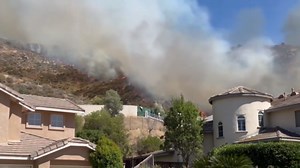 US: Sierra Fire Erupts In Fontana, California, Burning 400 Acres