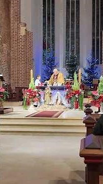 „Wesołą nowinę” w murach Kolegiaty! Poruszające przygotowanie do liturgii z ks. R. Dobrołowiczem