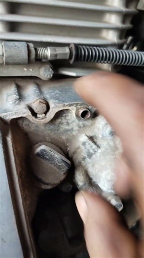 Java engine oil kaise change Karen