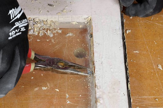 How to Replace Window Glass