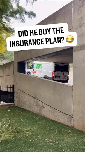 Yall think he bought the insurance plan? 😂 #atlmuscle | ATL Muscle