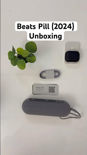 🎵 Beats Pill (2024) Unboxing – First Look! 🔥 #beatspill #apple
