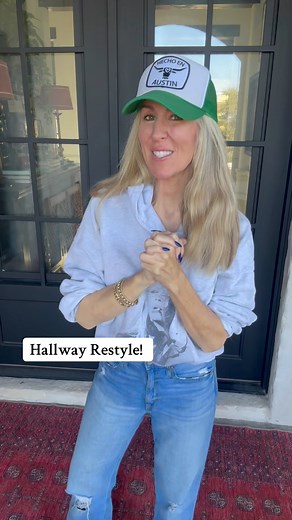 Hallway Restyle! Creating a Portrait gallery wall out of Thrifted Frames. Inspired by the portrait bar in NYC! Lets have a little fun with this hallway makeover! | Redeux Style