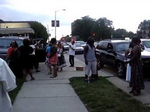 Crowd marks Michael Jackson's death at Motown Museum in Detroit