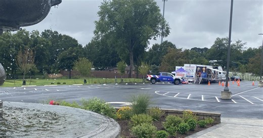 VA250 Mobile Museum tells story of founding of a nation, on wheels