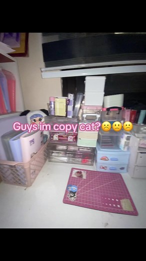 Guys im i copy cat?☹️🙁😕 #fyppppppppppppppppppppppp#kpopfyp #kpopers #kpopersfyp