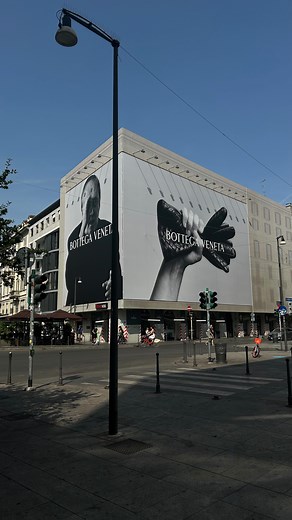 danielle🦄 on Instagram: "waiting 3 months+ is crazyy lol end net 90 plsss 😘 #modeling #reelsinstagram #fashionmodel #editorialphotography #modellife #behindthescenes"