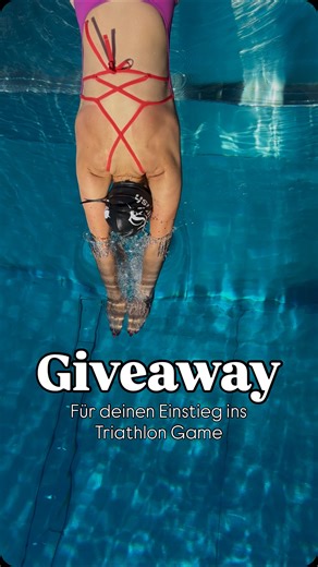 Madeleine | Triathlon and Swimming on Instagram: "GIVEAWAY // GEWINNSPIEL 🏊‍♀️✨ Ich teile hier auf meinem Profil ja so einiges mit euch und ich freu mich total, jetzt auch meine Must Haves fürs Schwimmen mit euch teilen zu dürfen 🫶 Ich verlosen 2 Schwimm-Starter-Sets von @zoggs_int , mit allem, was mir im Training wirklich hilft (und den Einstieg ins Wasser einfach nicer macht 💙). So könnt ihr teilnehmen: ✨ @triathlon_princess folgen ✨ euren Trainingsbuddy markieren (oder die Person, die ihr
