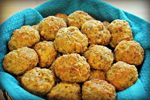 Gluten-Free Sausage Balls {Dairy-Free Option}