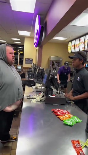 Robber Demands 100 Tacos At Taco Shop!