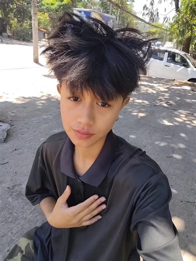 Funny Otter and Poop Reaction