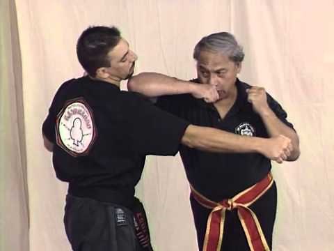 Hawaii Lua - Apprentissage par Olohe Salomon Kaihewalu