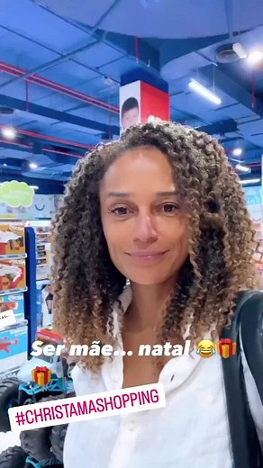 Isabelle dos Santos : La vie de l'enfant d'Isabel dos Santos