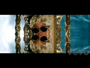 RIHANNA POUR IT UP REMIX