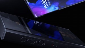 FiiO's Crown Jewel of Portable Music Player M11 Plus LTD Is Officially Released! Our love for music is like the sun in summer, energetic and enthusiastic. As summer comes up, would you like to make a wonderful journey in the ocean of music? Now, we would like to invite you to join us to enjoy the charm of FiiO's new music player, the M11 Plus LTD. The reason why we call it "Crown Jewel" is that the M11 Plus LTD has great improvements over the M11 Pro in every aspect. In terms of configuration, t